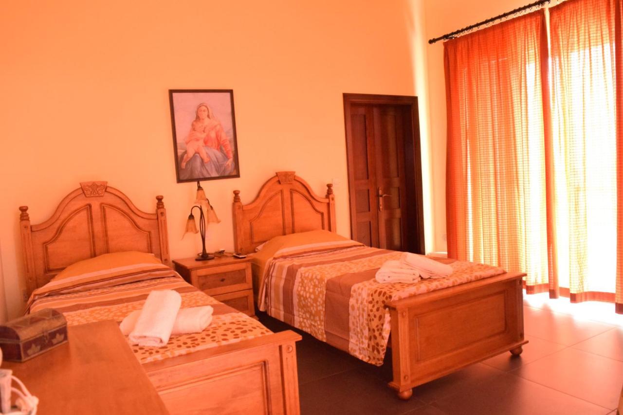 Gmiel In-Natura B&B Ghajn il-Kbira  Экстерьер фото